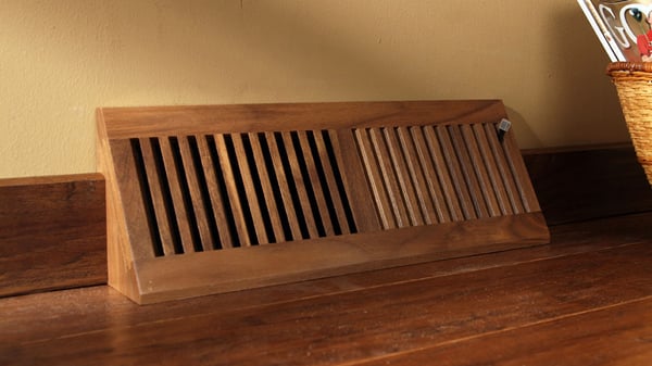 picture of a wood corner base vent